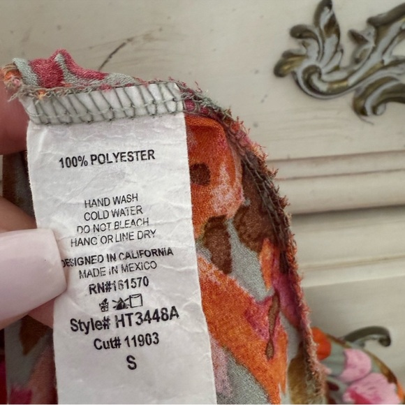 Vici Boho Floral Peasant Blouse Top - Picture 4 of 4